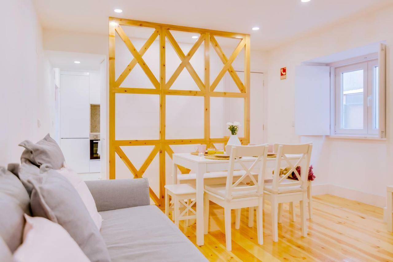 Casa Dos Doutores, A Cozy Apartment In Lissabon Buitenkant foto