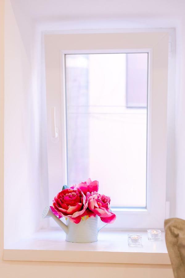 Casa Dos Doutores, A Cozy Apartment In Lissabon Buitenkant foto